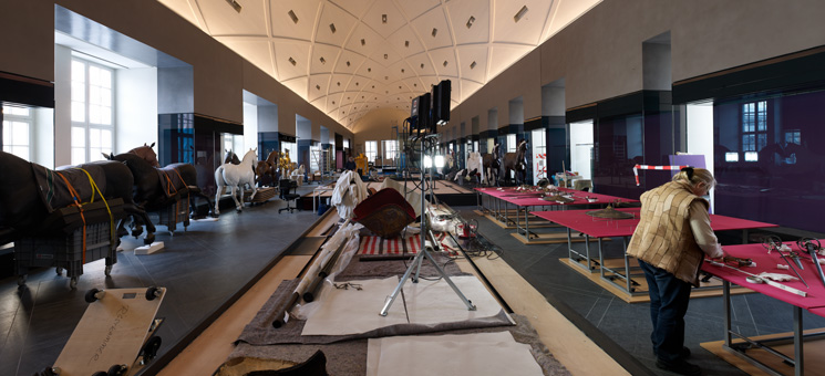 Riesensaal, Ausstellungsaufbau Rüstkammer